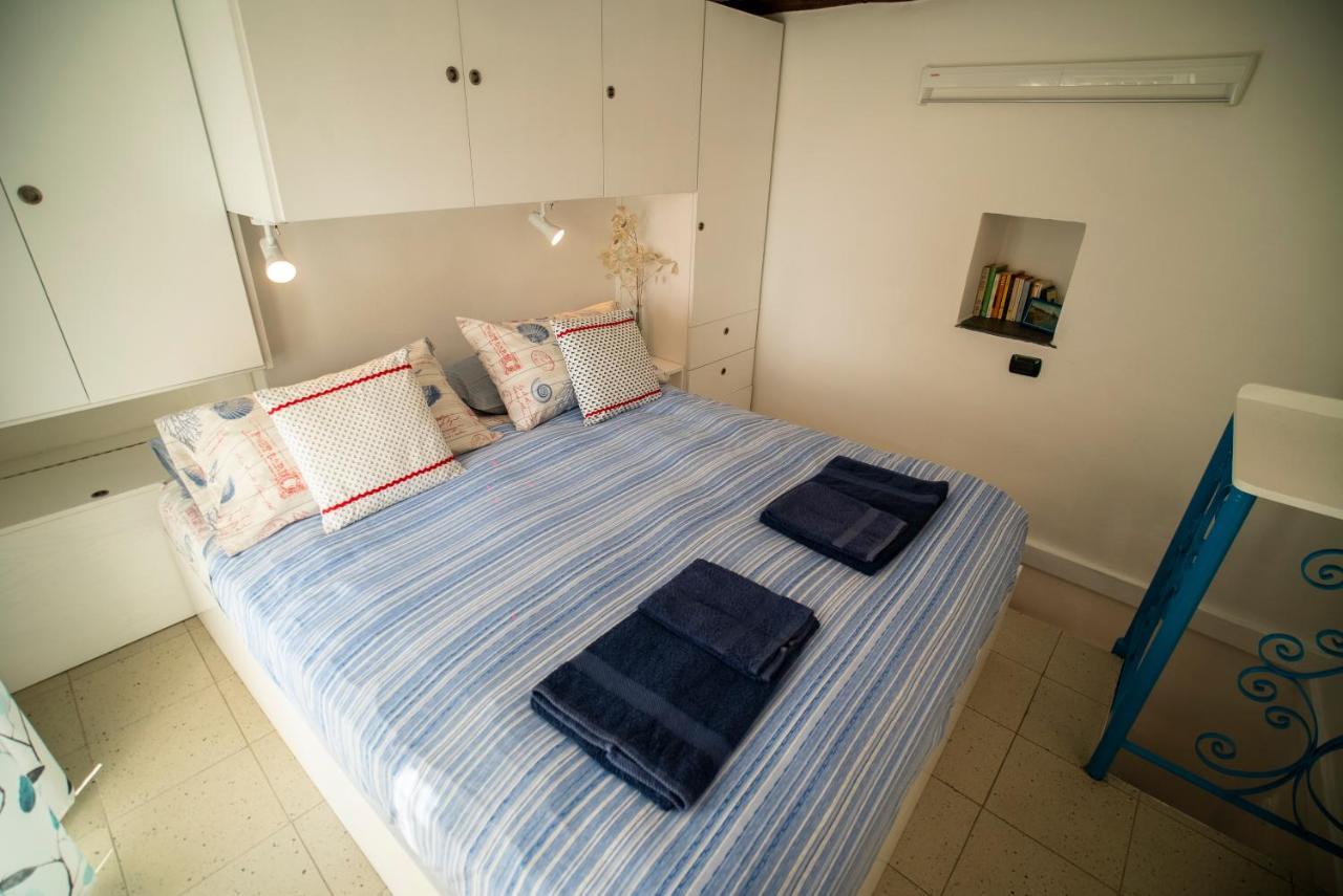 Borgo Antico - Il Nido Di Briciola Apartment Lerici Luaran gambar