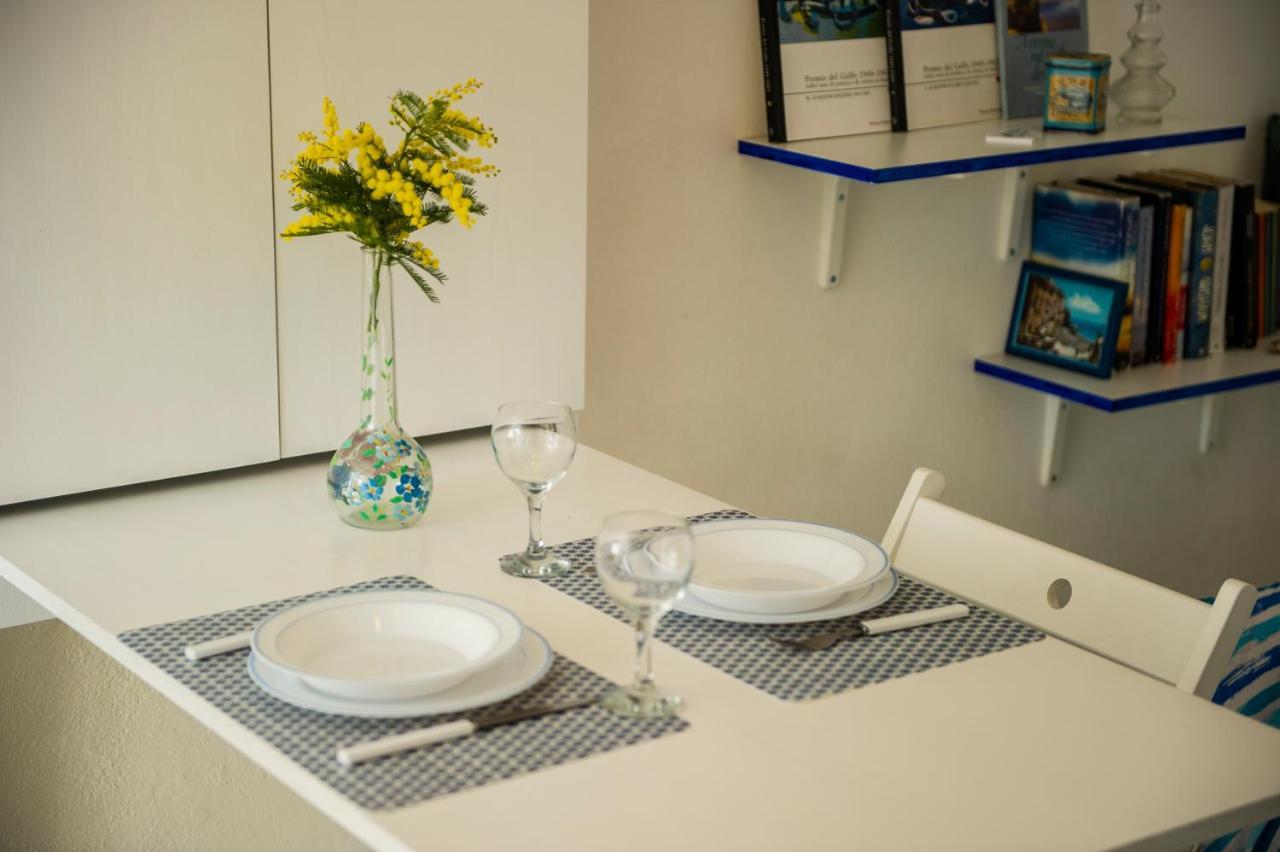 Borgo Antico - Il Nido Di Briciola Apartment Lerici Luaran gambar